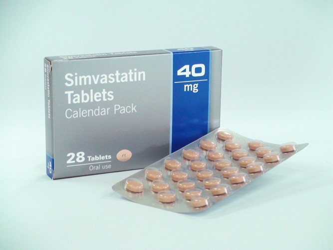 SIMVASTATIN – ORAL Zocor side effects medical uses and drug interactions