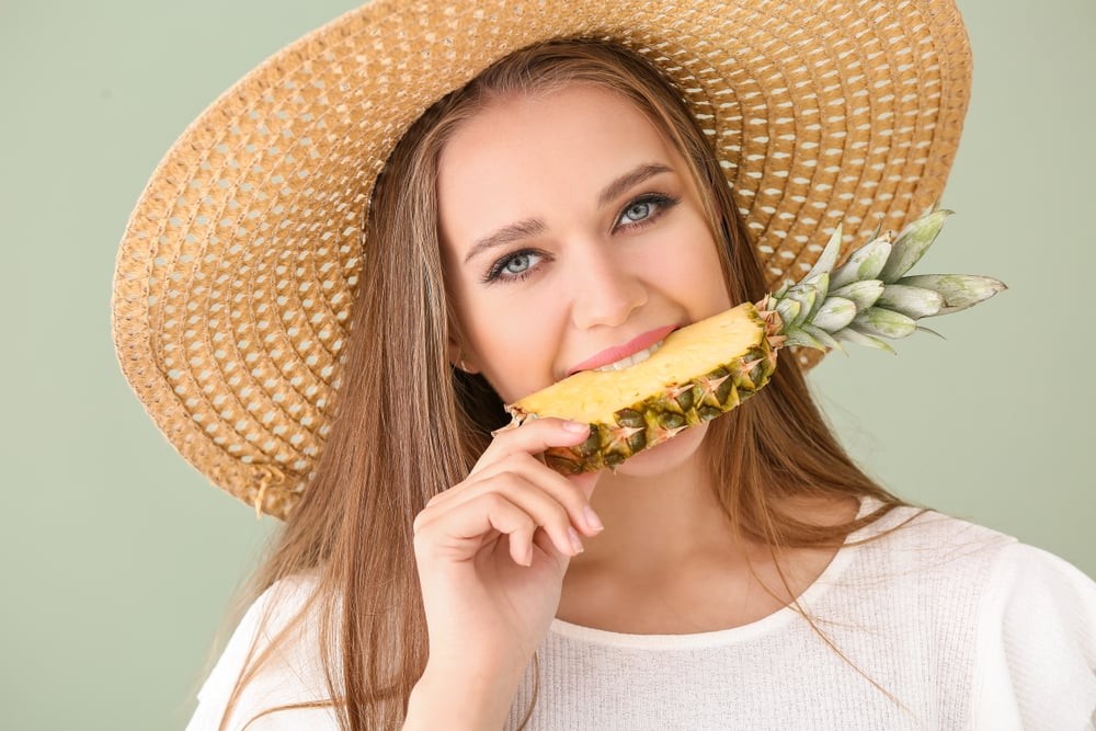What Can Eating Pineapple Do For a Woman