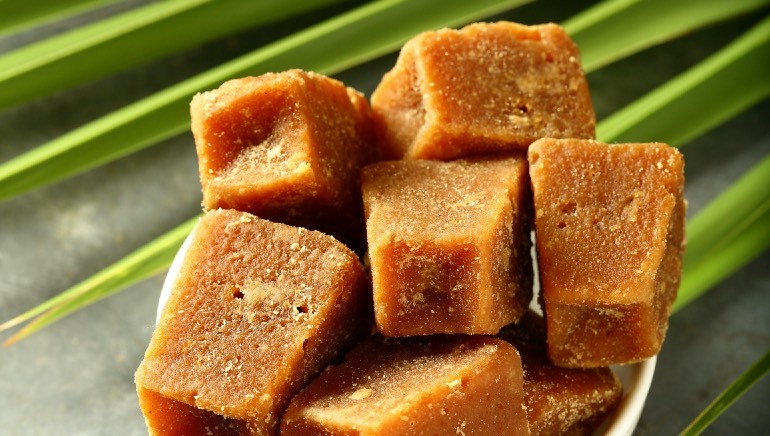 What Is Jaggery and What Are Its Benefits 3 Types 4 Risks